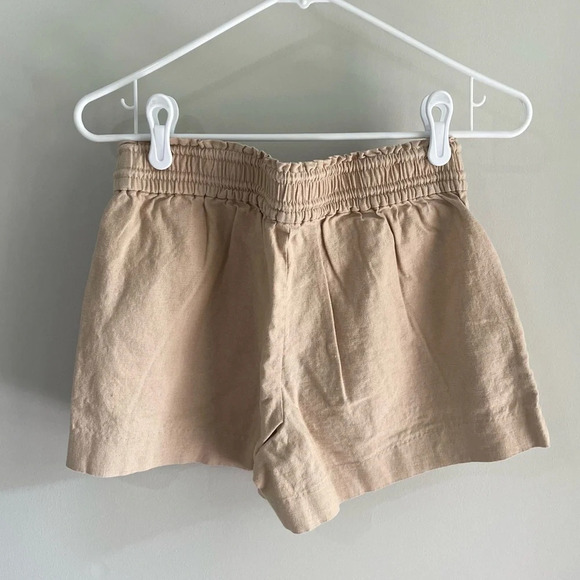 J. Crew - Cream Linen Blend Relaxed Scrunched Waist Shorts - Extra Small - EUC! - Picture 5 of 15